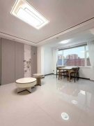 龙山路南12号多层住人二楼 124.13平三室32万