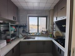 峰山御园一楼带下跃240平楼上就是三室两卫82万