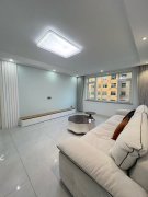 精装2001年竣工南山街一楼130.33平三室45.8万