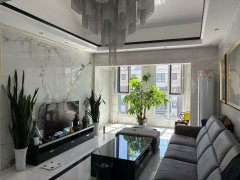 龙泽苑楼王**6+1电梯洋房顶楼带阁楼156.7平79.8万 龙泽苑楼王**6+1电梯洋房顶楼带阁楼156.7平79.8万