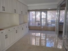 闵广新天地6层电梯洋房精装修165平二楼4室2卫88.8万