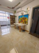 三里河仙山公园附近一楼80平三室26.8万