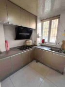 银海绿洲兰香苑一楼86平两室精装修小住26.8万