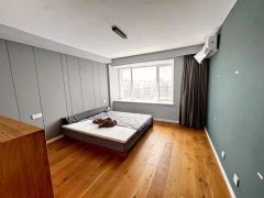 @39.8万，海泰庄园顶加阁，精装