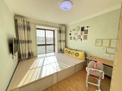 御景花园电梯房87平2室39.8万