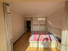 御景花园电梯房87平2室39.8万