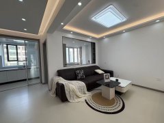 海泰庄园一期电梯好楼层112.56平送草房三室时尚57.8万