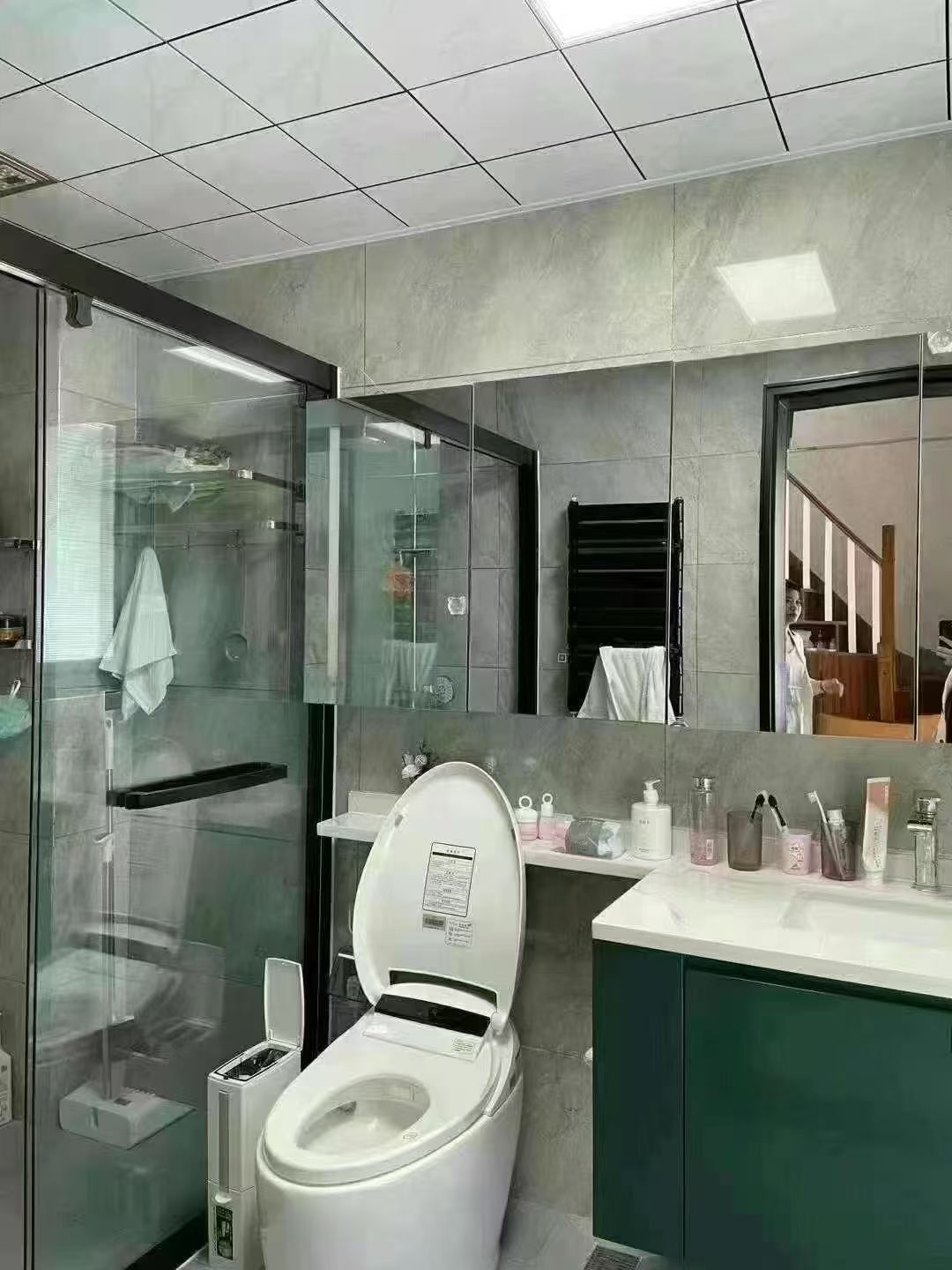 新一中旁上海豪庭复式147平四室两卫豪华装修96.8万 新一中旁上海豪庭复式147平四室两卫豪华装修96.8万