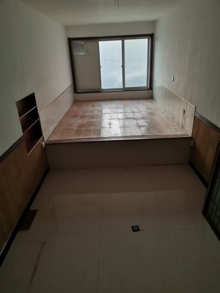 7天连锁酒店楼下的临街门市房出租