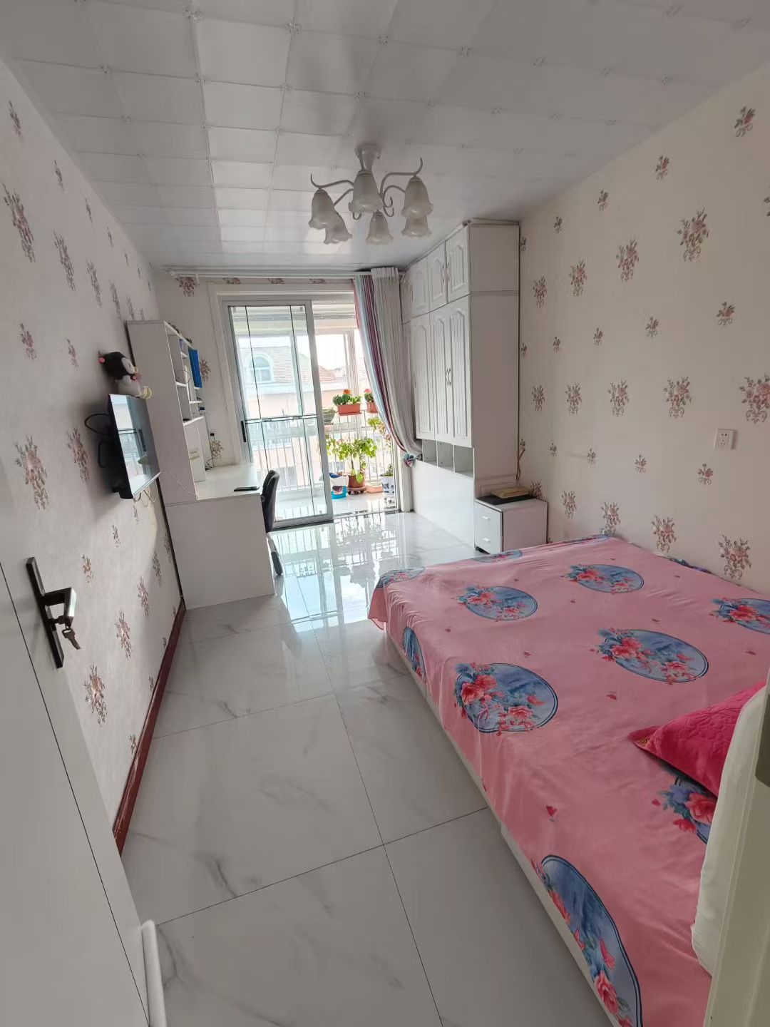 城北街浇筑楼146.5平三室两卫房主精装34.8万 城北街浇筑楼146.5平三室两卫房主精装34.8万