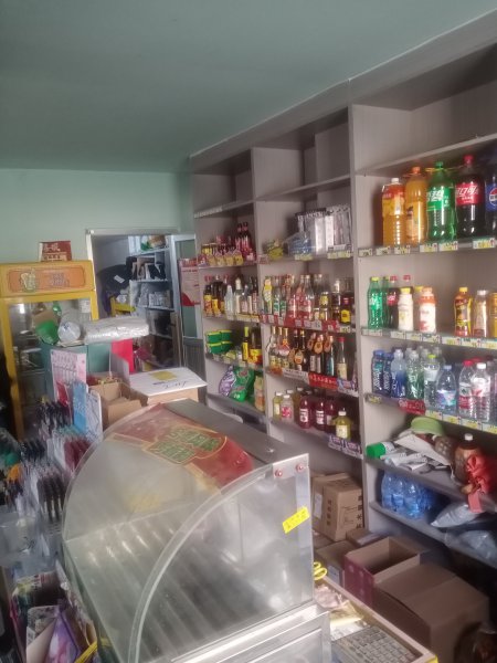 易家便利店加快递代收