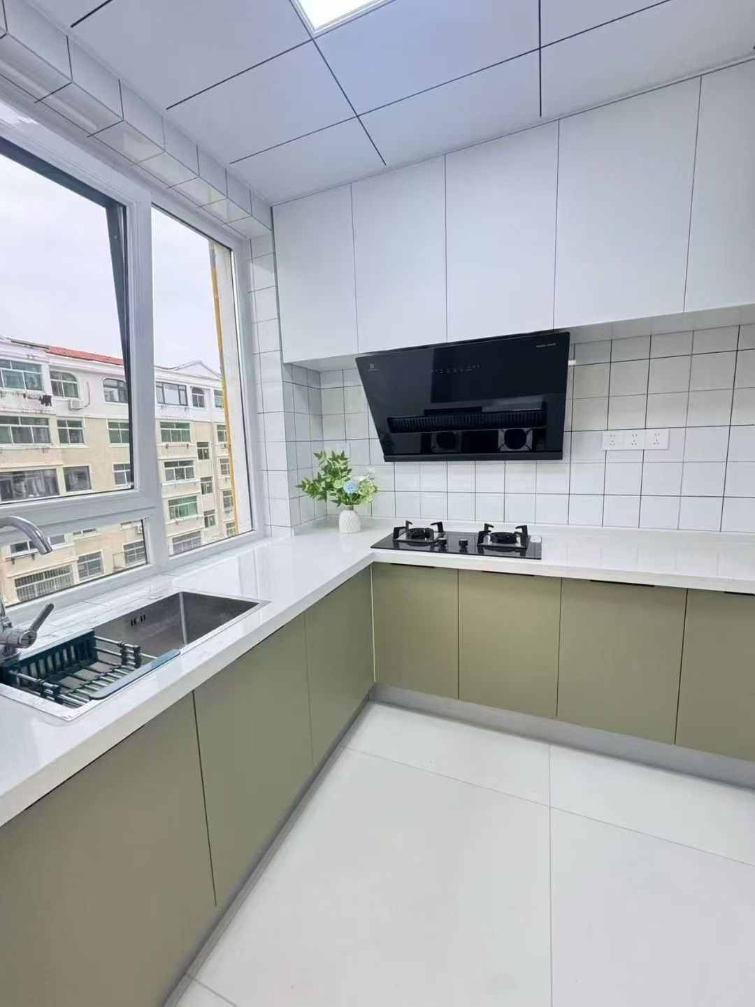 昆嵛南路 三楼 三室90平36.8万 昆嵛南路 三楼 三室90平36.8万