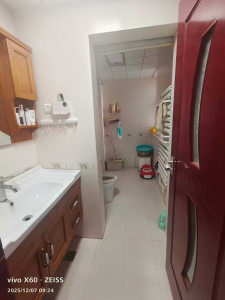 御临华府电梯4楼125平三室两卫58.8万 御临华府电梯4楼125平三室两卫58.8万