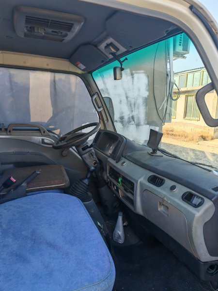 江淮双排厢式货车