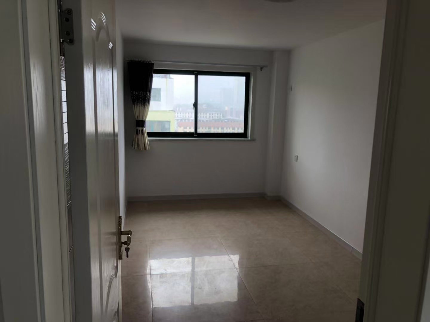 二中+文峰**,文山花园,适合给孩子上学用,位置好方便出租, 二中+文峰**,文山花园,适合给孩子上学用,位置好方便出租,