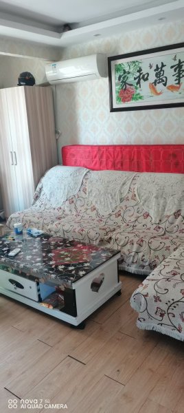 @800/月，御景花园，3楼