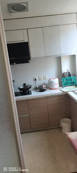 @800/月，御景花园，3楼