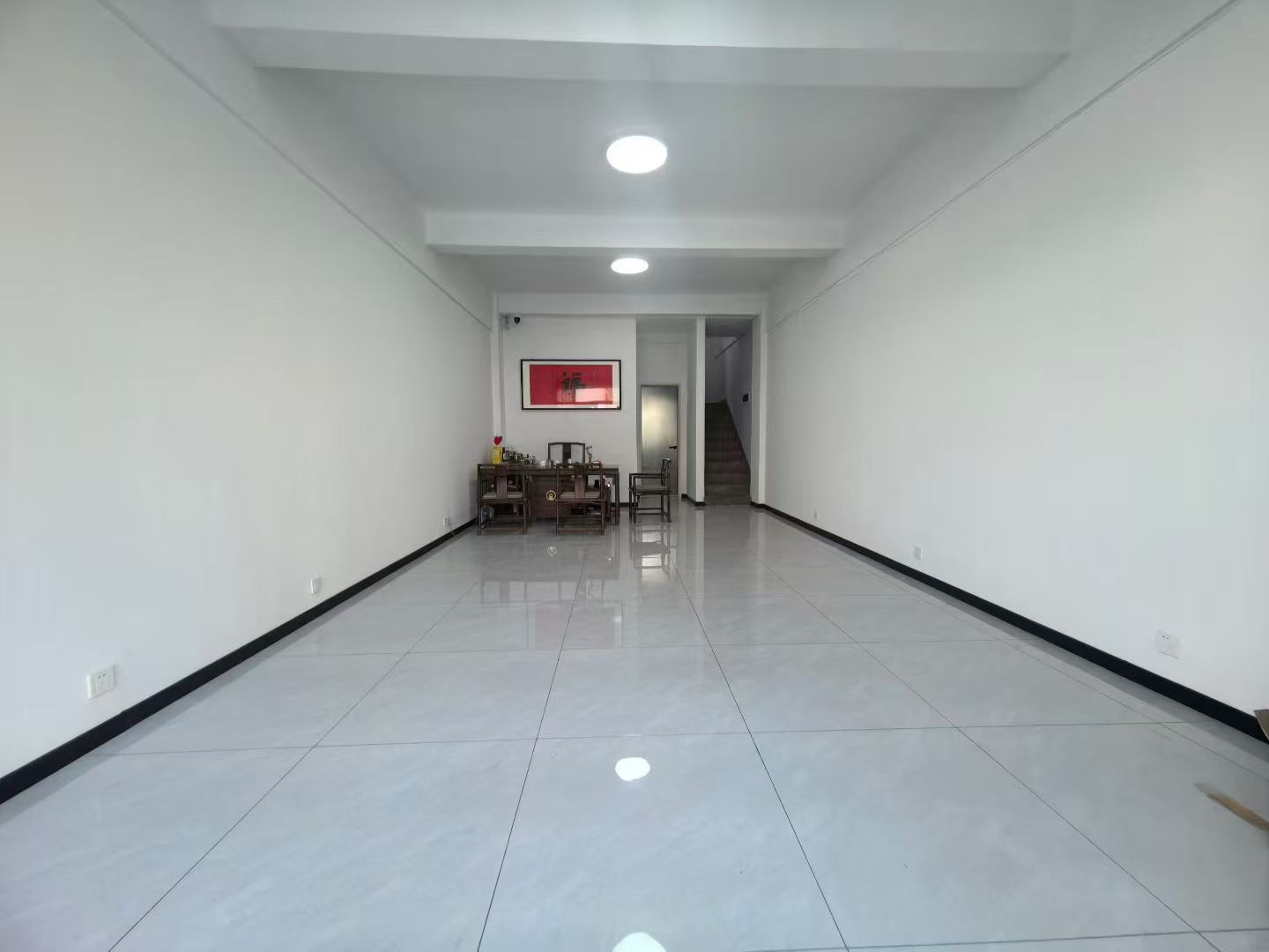 银海绿洲门市房上下一共112平有地暖 有房证45.8万 银海绿洲门市房上下一共112平有地暖 有房证45.8万