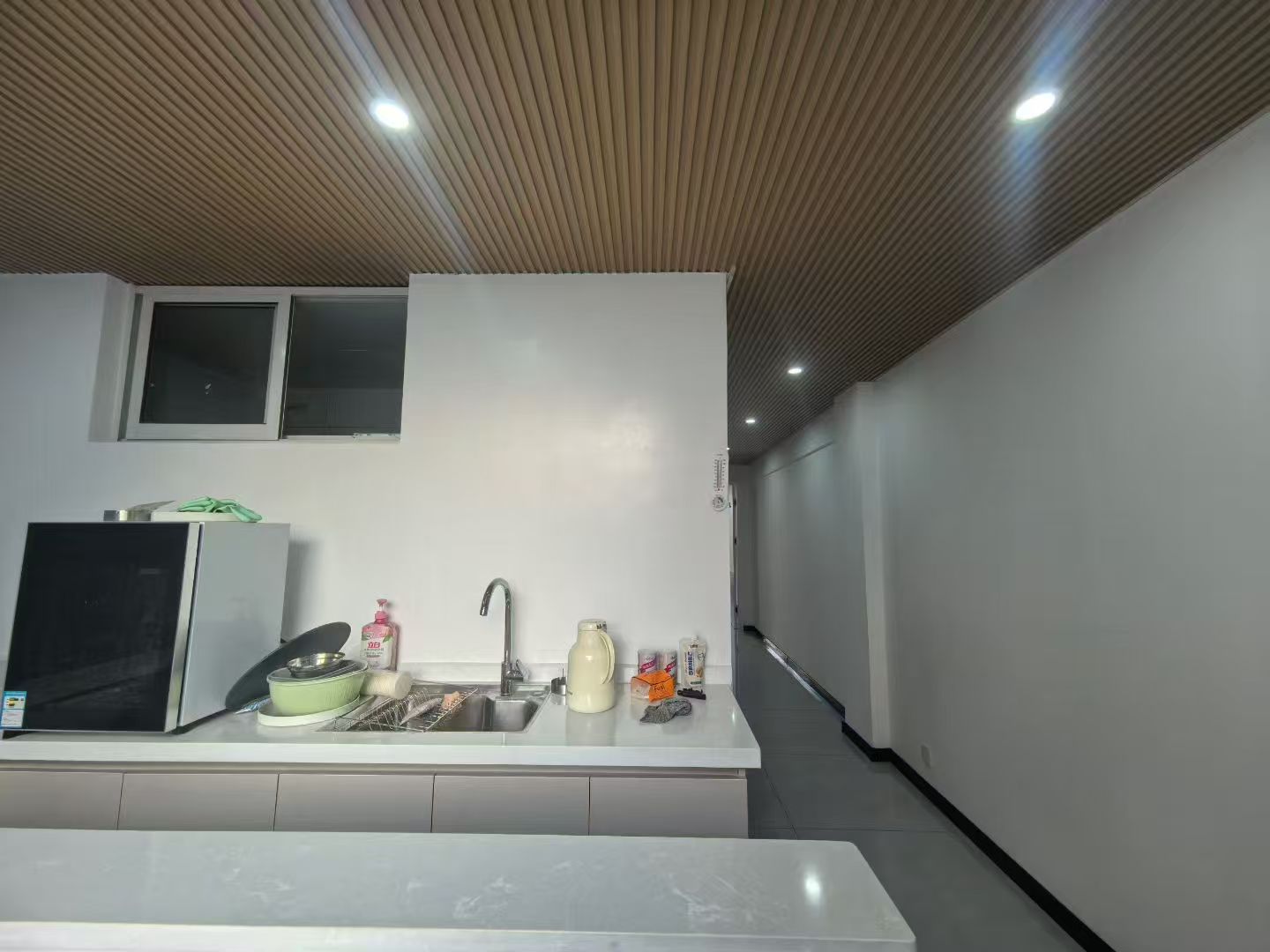 银海绿洲门市房上下一共112平有地暖 有房证45.8万 银海绿洲门市房上下一共112平有地暖 有房证45.8万