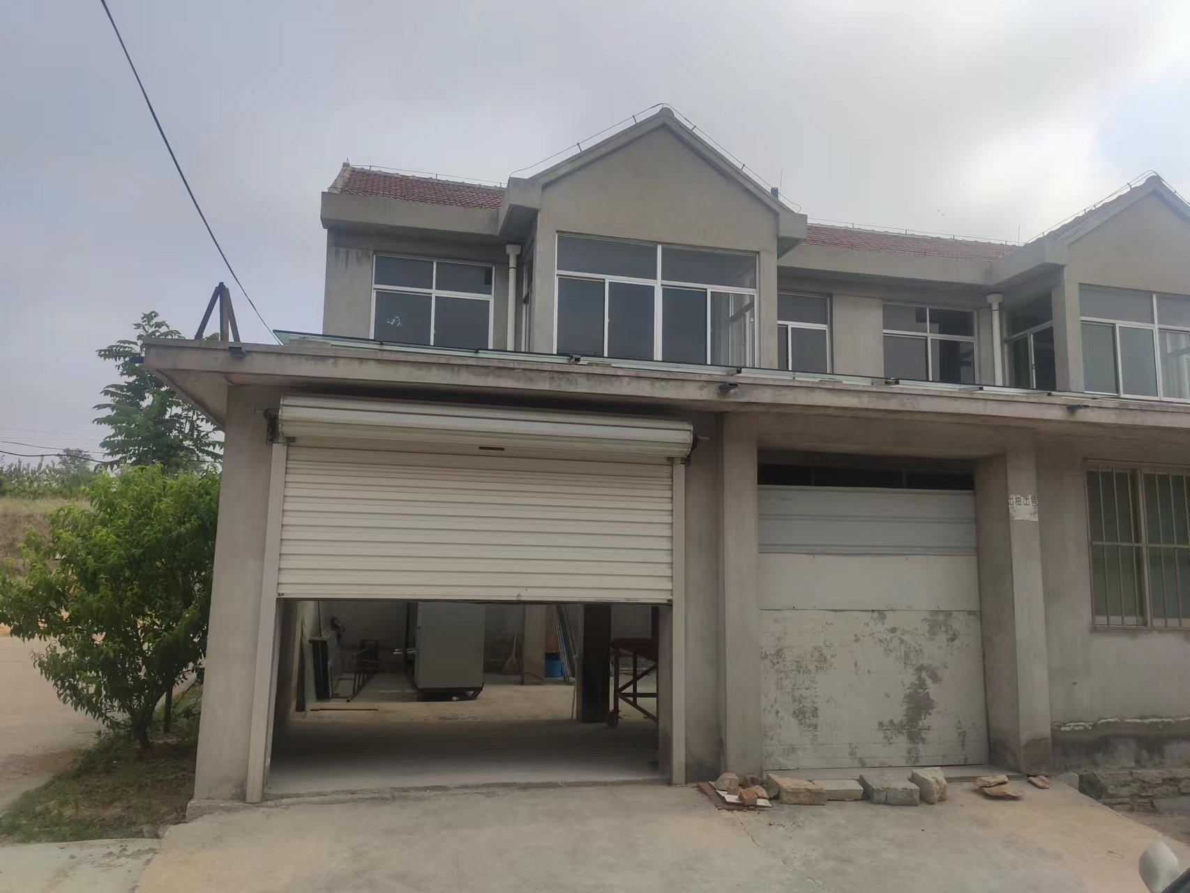 二层楼出售 二层楼出售