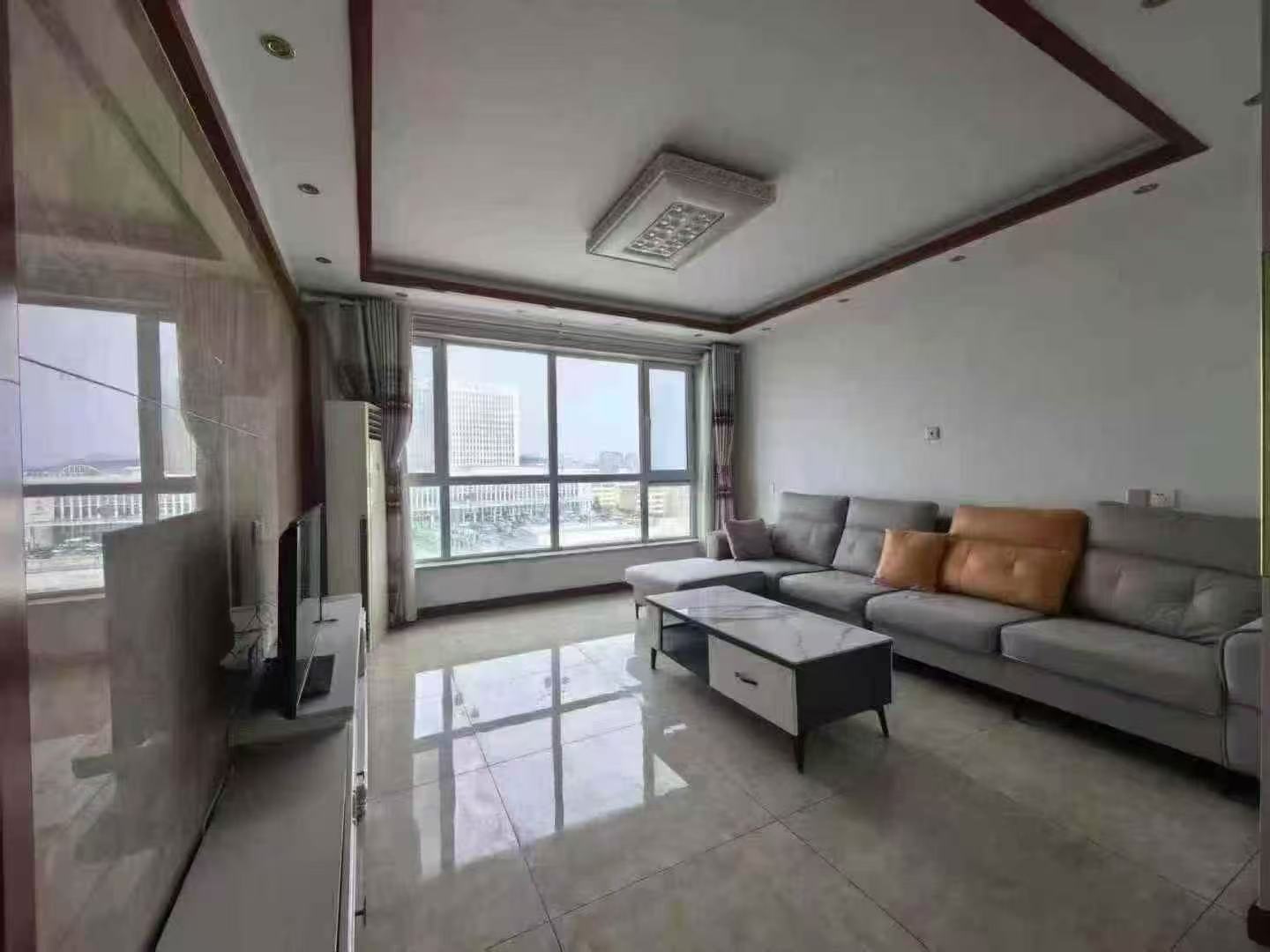 @1400/月龙港外滩，2室