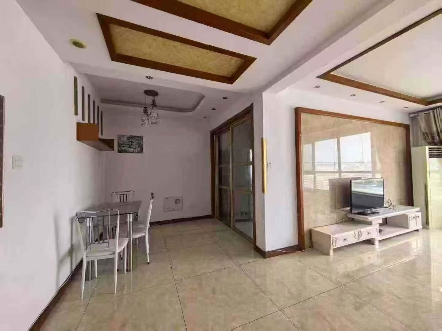 @1400/月龙港外滩，2室