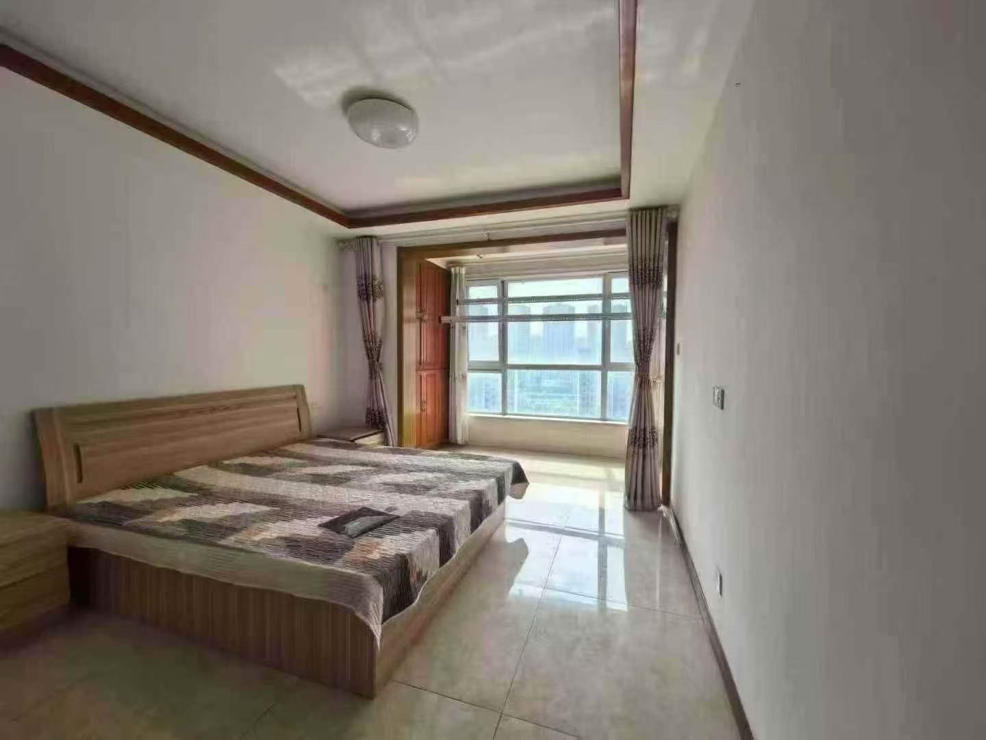 @1400/月龙港外滩，2室