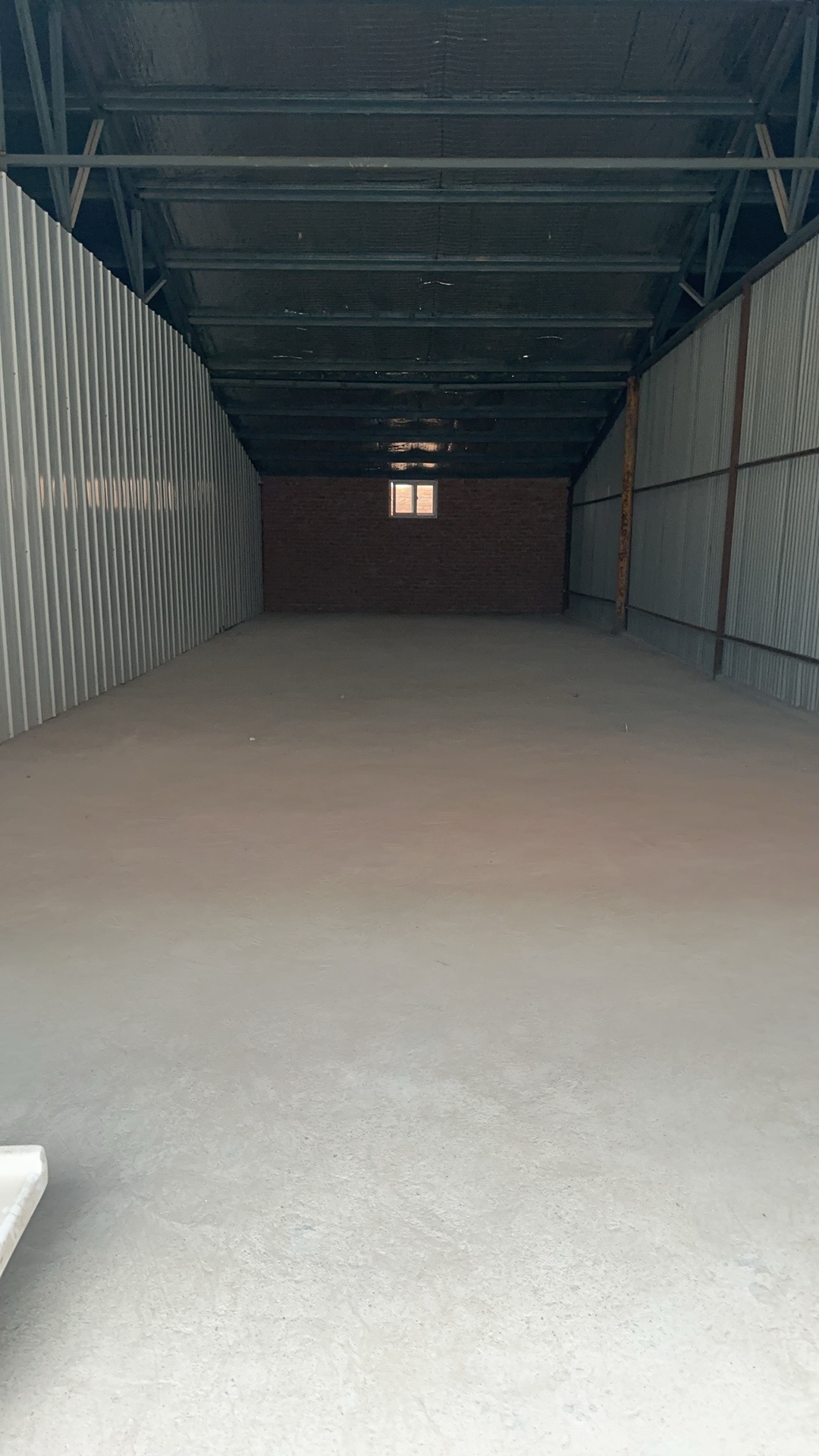 80-100平仓库急租