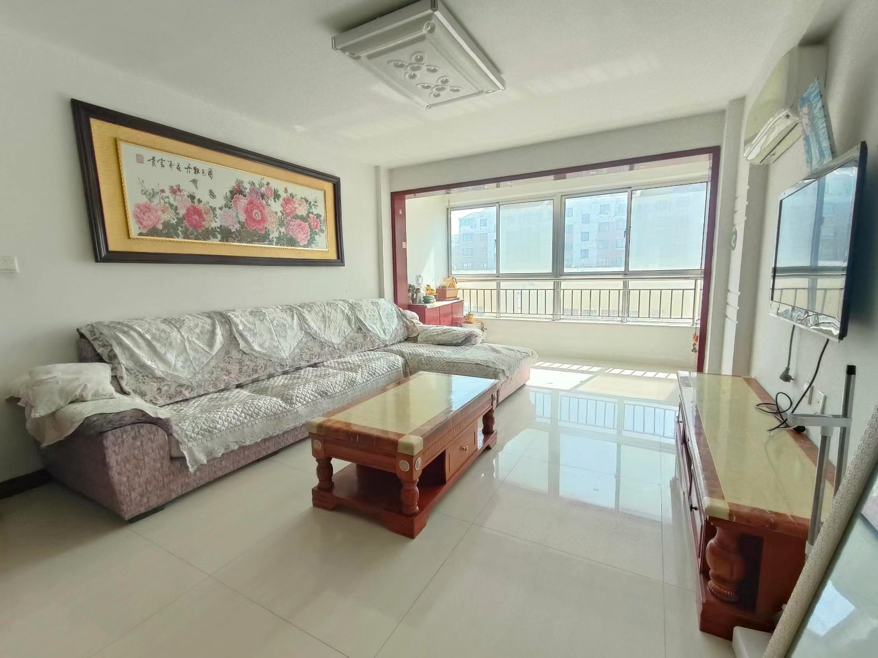 @出租:泰浩华居,3楼,900/月 @出租:泰浩华居,3楼,900/月