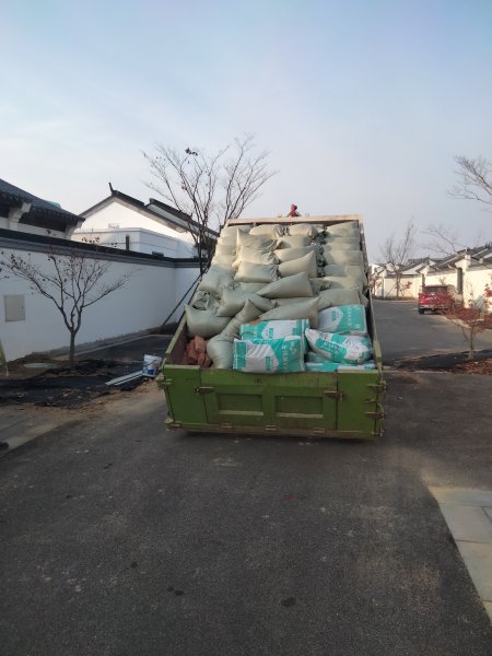 文登本地人扛楼上料装卸，可开车