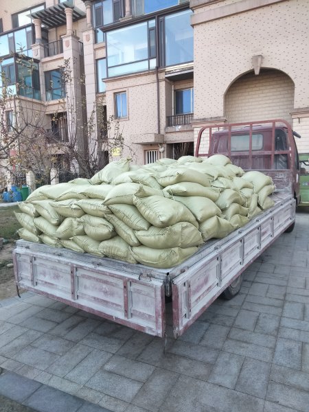 文登本地人扛楼上料装卸，可开车