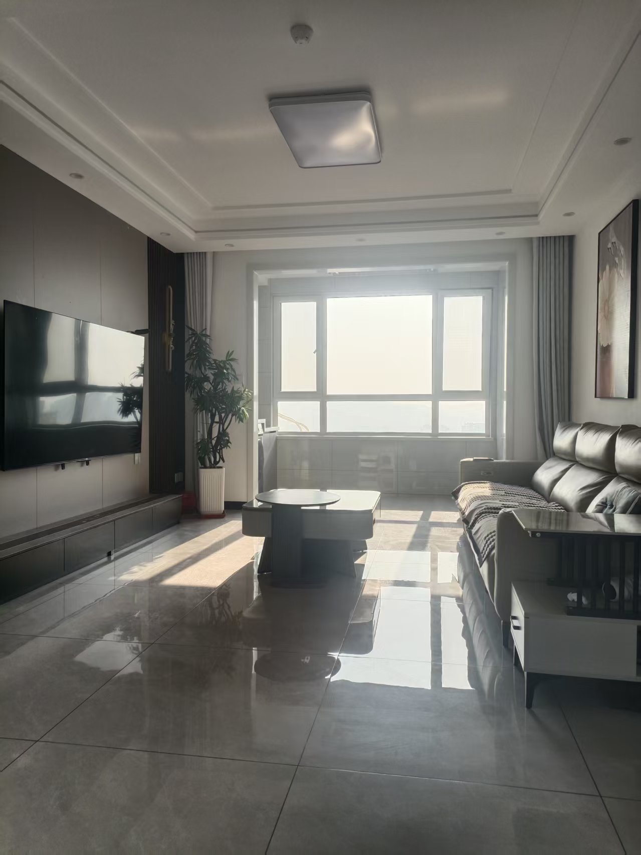 出售浪琴湾顶加阁270平方 出售浪琴湾顶加阁270平方