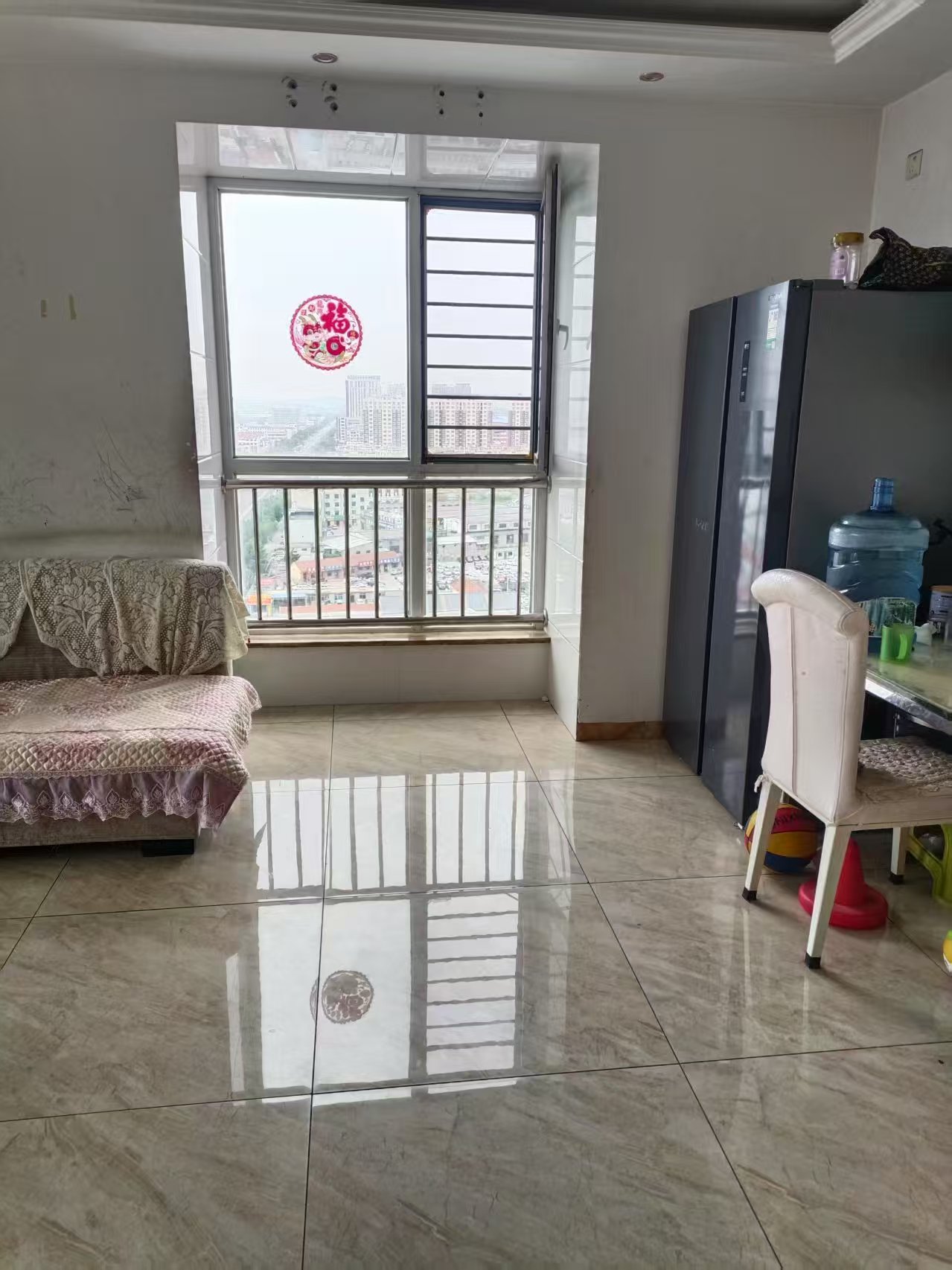 出售金色年华小区