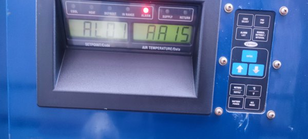 各种家用小电器`工厂设备*箱式冷柜维修维护