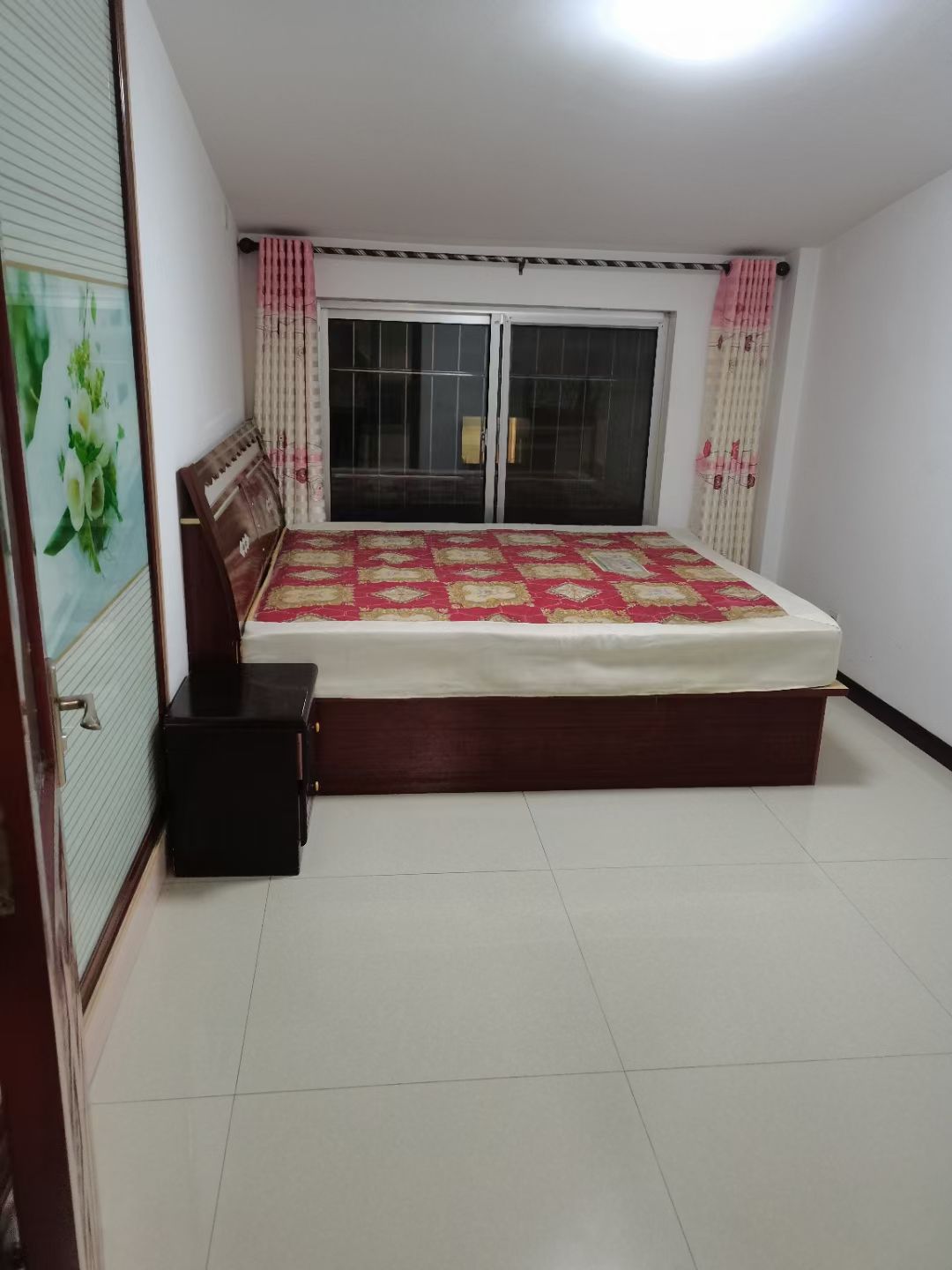 五龙街阁楼出租