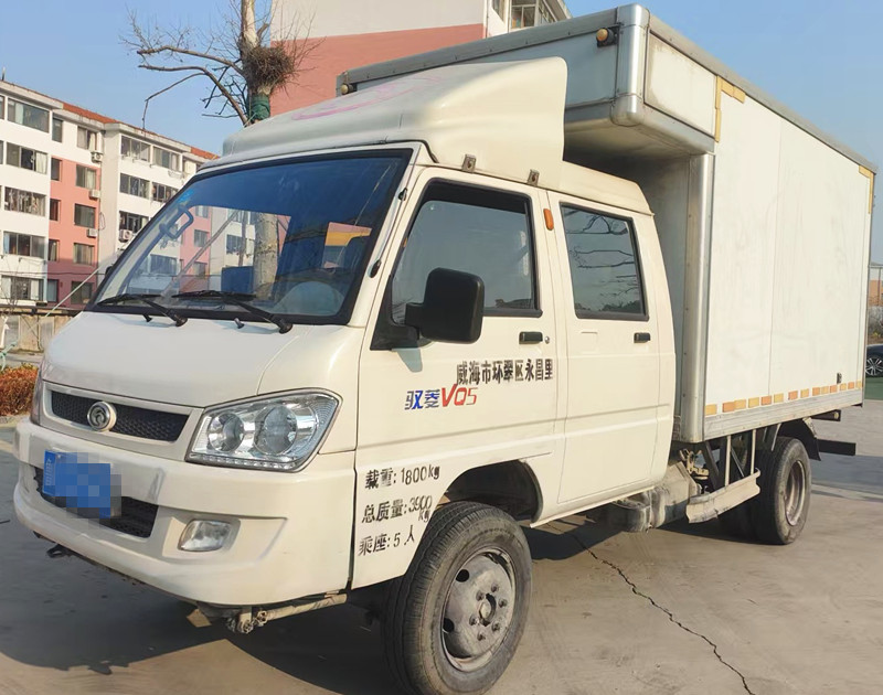 2019年福田双排座3米1保温厢货车