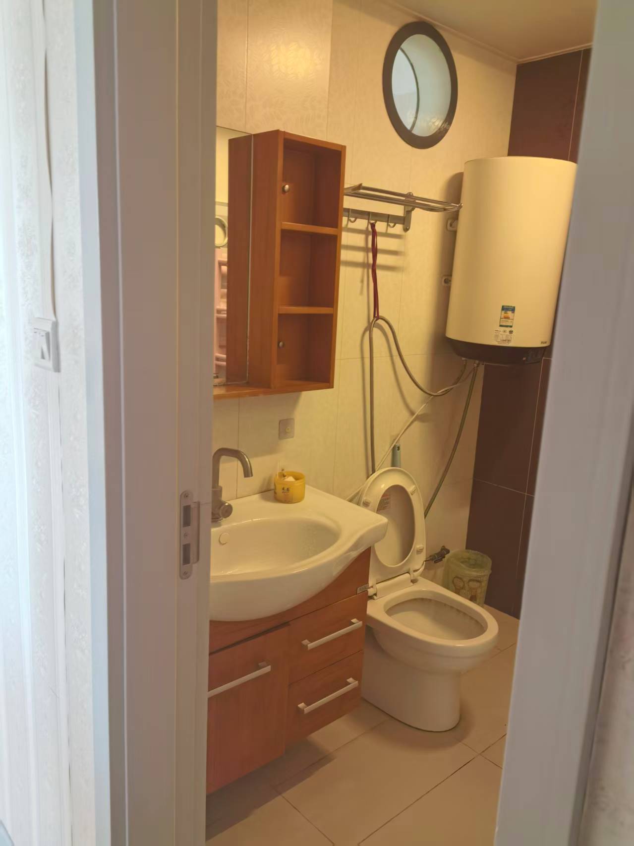 御林华府小区电梯房出租