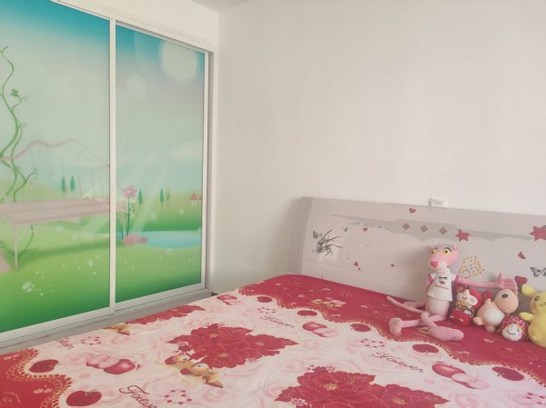 @1100/月，樱花时尚，3室2卫