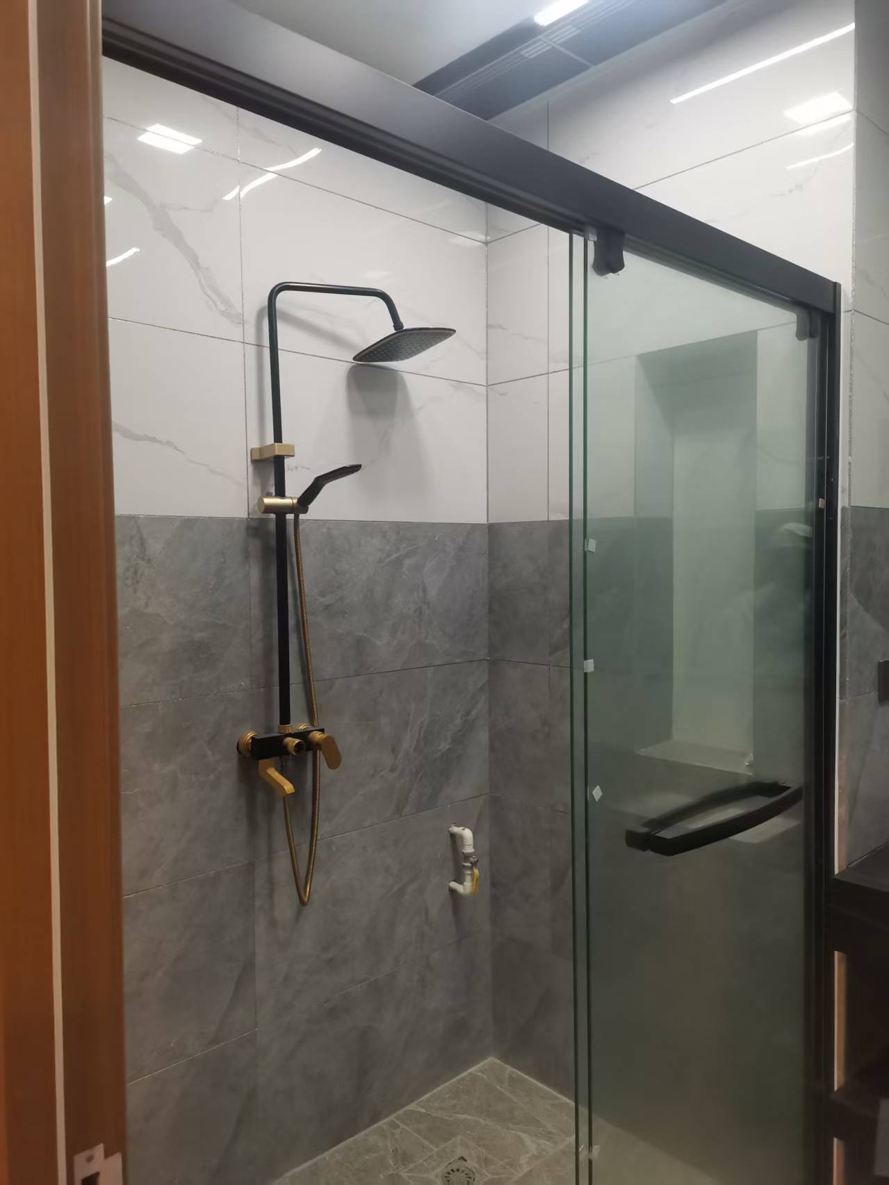 人和国际的办公公寓出租，大小平方随你选