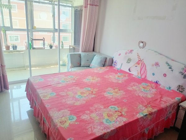 泰浩华居小区出售