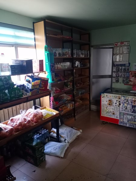 宋家街易家便利店加收发快递