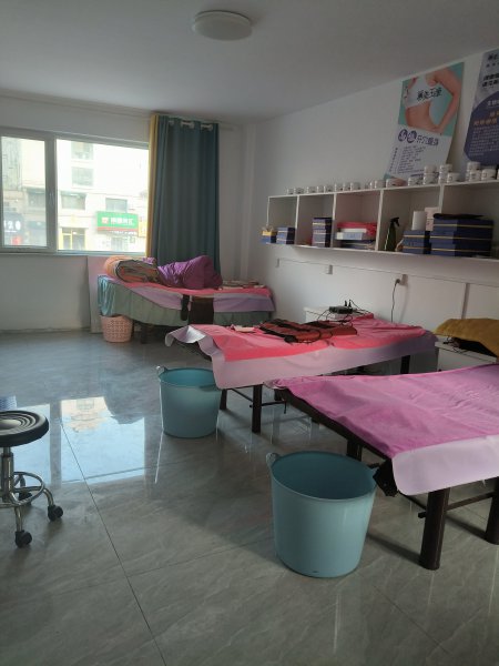 文登阳光红绿灯北路西门市店出租