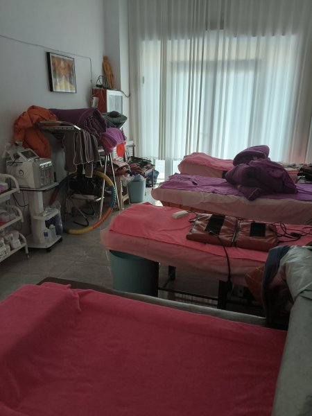 文登阳光红绿灯北路西门市店出租