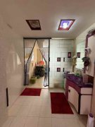 @76.8万，毓菁华，185平，1楼