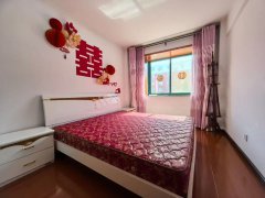 龙珠康城框架一楼三室106.79平实木家居39.8万