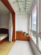 阳光小区五楼顶二111平南三室26.8万