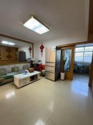 **的南开门一楼带院三室连院子130平39.8万