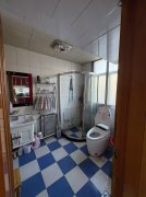 **的南开门一楼带院三室连院子130平39.8万