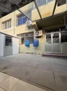 **的南开门一楼带院三室连院子130平39.8万