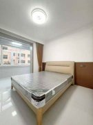 龙山路南多层住人二楼 124.13平三室32万